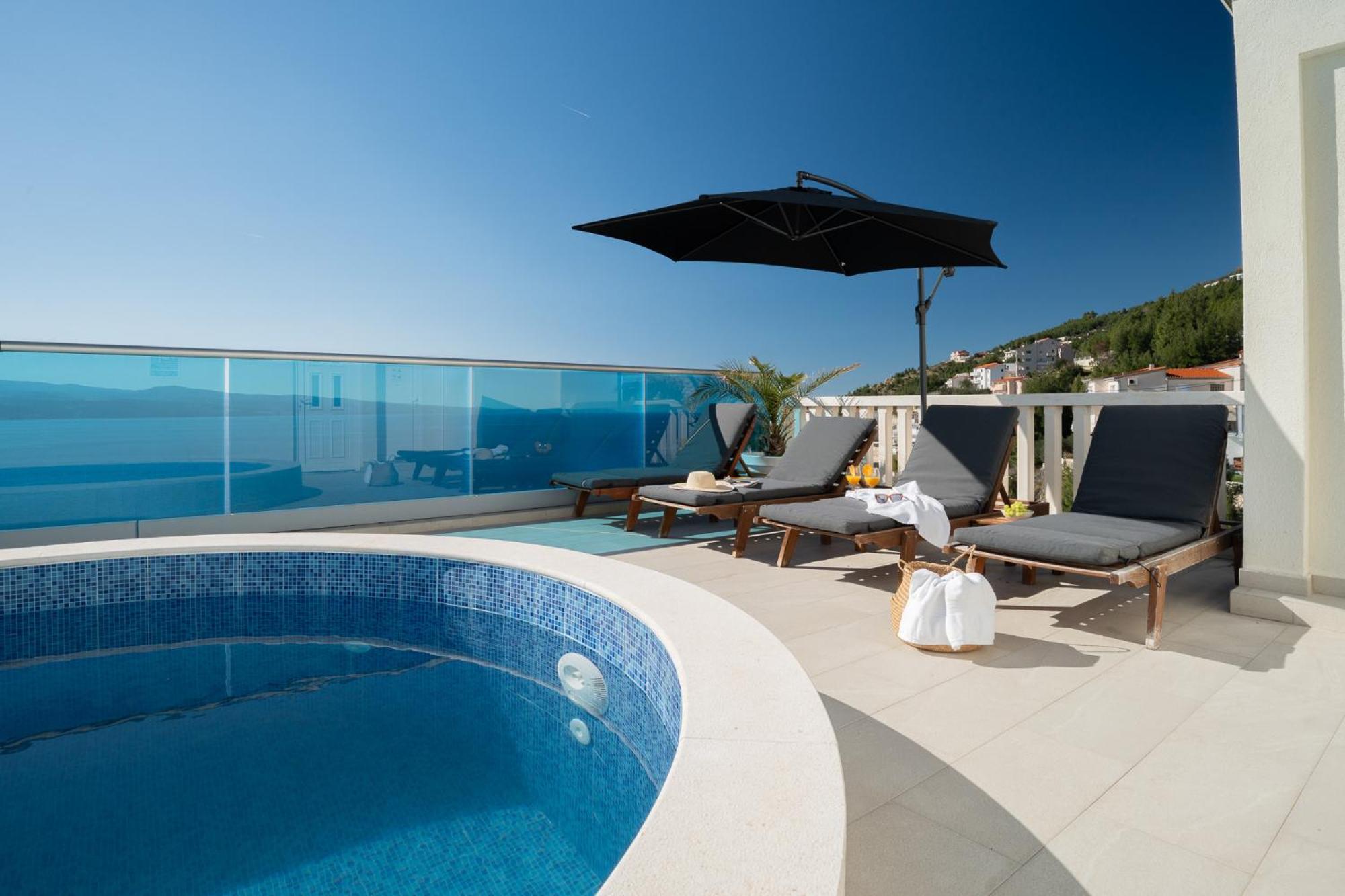 Sunny Hill Apartments With Rooftop Pool Celina Extérieur photo